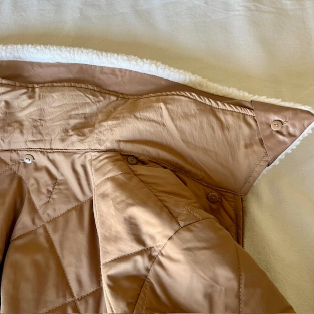 Quilted Camel Mid-length Coat with Shearling Collar | Size Medium - Picture 9 of 13